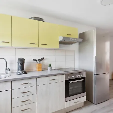 Apartment-studio, Netflix-tv Für Bis Zu 2 Personen Apartment *