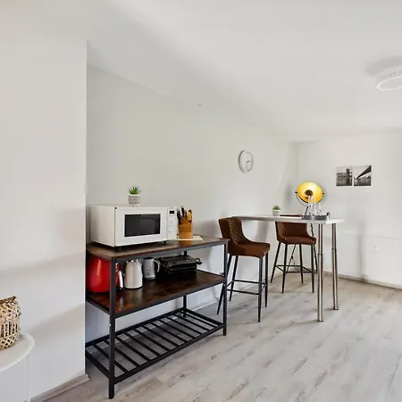 Apartment Apartment-studio, Netflix-tv Für Bis Zu 2 Personen Halberstadt